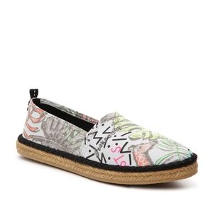 Sakroots slip on